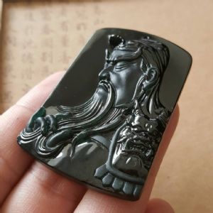 頂級冰種墨翠:關老爺